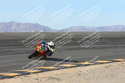 media/Dec-08-2024-CVMA (Sun) [[267e5a7075]]/Race 2-Amateur Supersport Open/